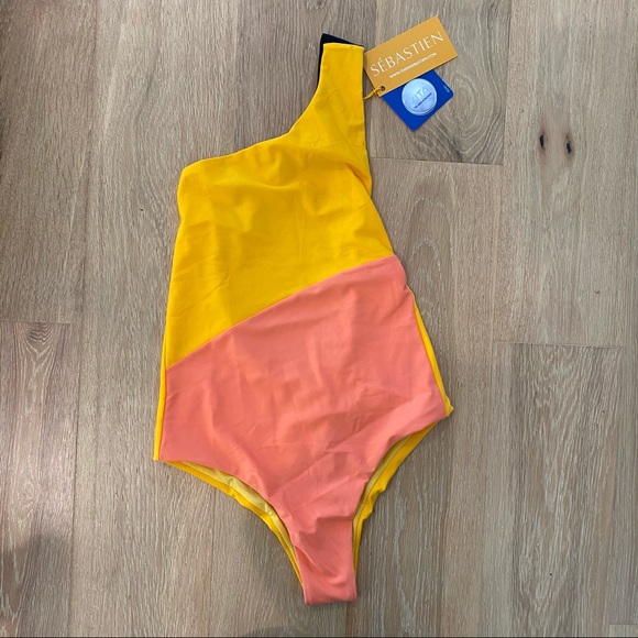 Sébastien | Surie One-Piece One Shoulder Colorblock Swimsuit - Picture 4 of 8